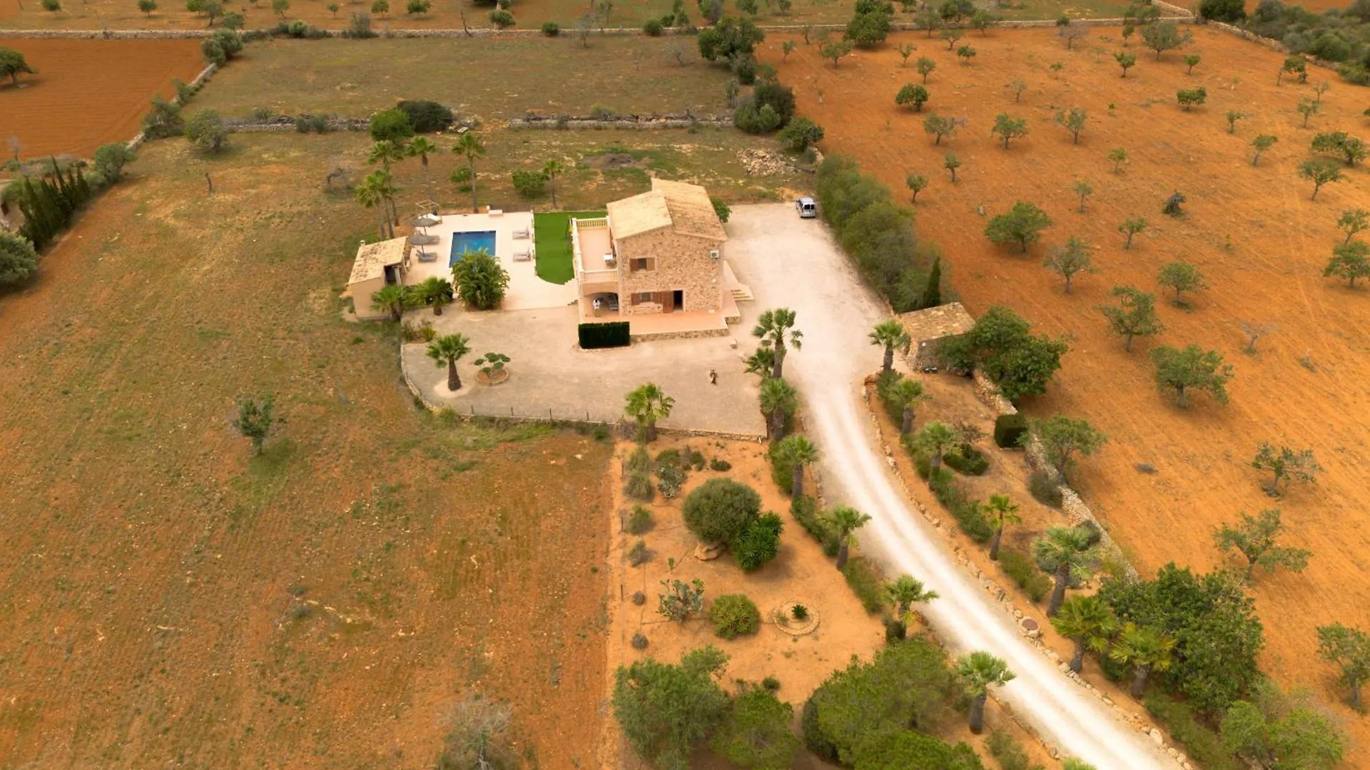 Villa Es Contes By Slow Villas Santanyi